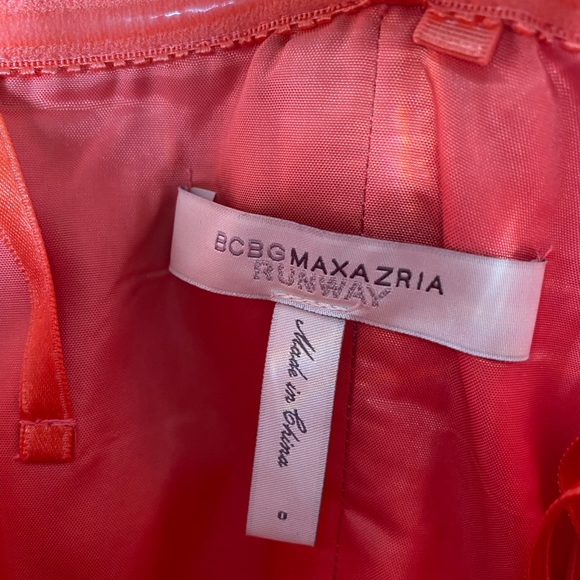 BCBG Maxazaria Runaway Fei Fei strapless dress - Picture 4 of 4